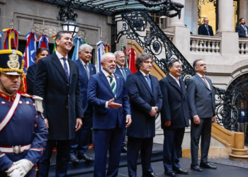 Ao assumir presidência do Mercosul, Lula lista 5 prioridades e diz: ‘Cabe a nós decidir se seremos grandes ou pequenos’