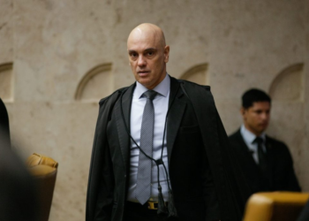 Moraes suspende decretos do governo e do Congresso sobre IOF e convoca audiência de conciliação