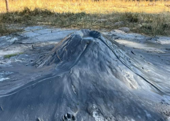 ‘Menor vulcão do mundo’ é descoberto no Peru com 60 cm de altura