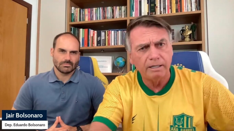 Moraes proíbe Jair Bolsonaro de se comunicar com o filho Eduardo, com embaixadores e diplomatas estrangeiros