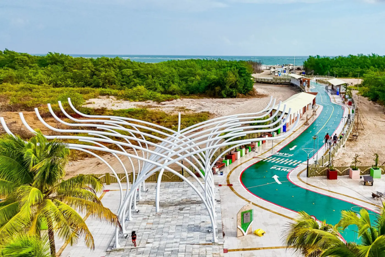 Segunda passarela da Praia do Maçarico é inaugurada em Salinas com promessa de impulsionar turismo e comércio local