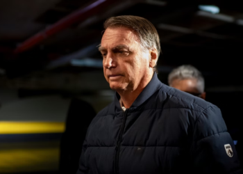 “Pintou um clima”: Bolsonaro é condenado a pagar R$ 150 mil por fala em entrevista em 2022