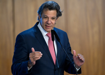 Haddad sai em defesa de Moraes e diz que a aplicação da Lei Magnitsky foi fruto de “desinformação”