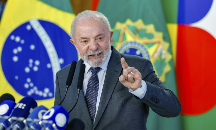 Lula regulamenta Lei da Reciprocidade, que pode ser reação a Trump