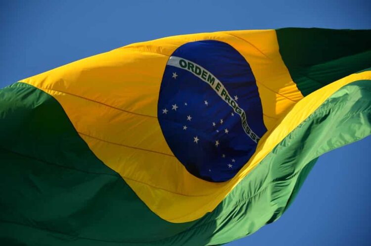Brasil desiste da Índia e negocia compra bilionária de mísseis com a Itália