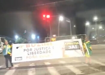 Manifestação pró-Bolsonaro com buzinaço é registrada em Belém após sanções dos EUA contra Moraes