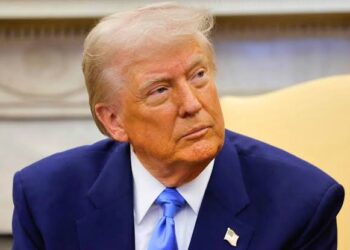 Após prisão de Bolsonaro, governo Trump analisa sancionar esposa de Moraes