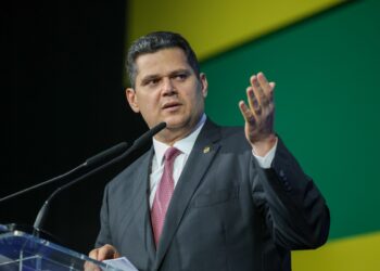 CPMI do INSS será instalada na próxima semana, diz Alcolumbre