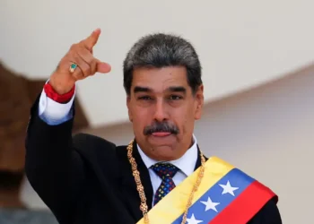 Maduro reage à mobilização militar dos EUA: “Ninguém toca nesta terra”