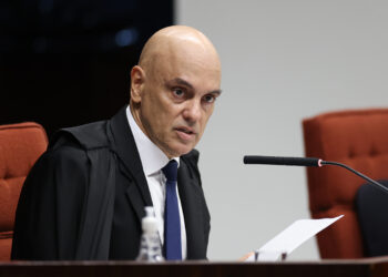 Oposição elabora carta a embaixadas com “denúncia” contra Moraes