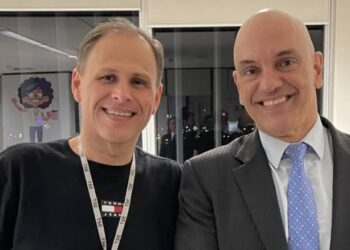 Ex-Assessor de Alexandre de Moraes diz que TSE silenciou mais de 3 mil perfis no Brasil