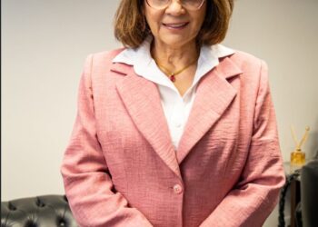 Senadora Damares Alves anuncia nesta quarta-feira (27) que está com Câncer