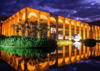 Itamaraty comunicará EUA sobre lei da reciprocidade contra tarifaço nesta sexta