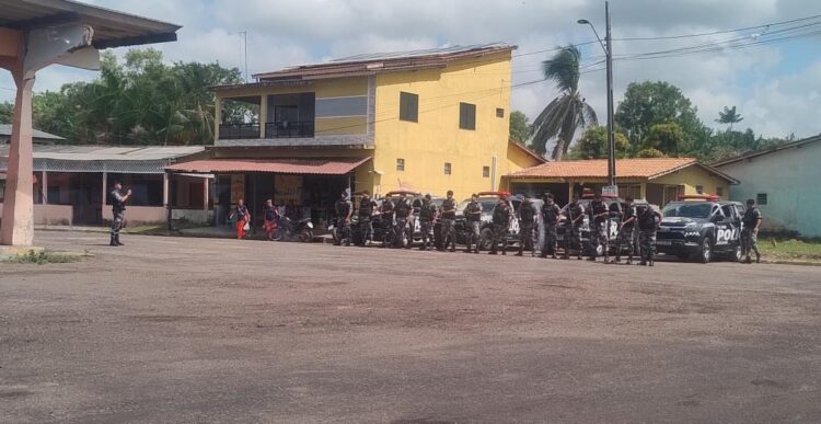 Viaturas policiais são enviadas em meio a protestos contra monopólio de transporte, no Marajó