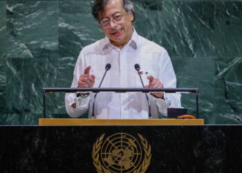 Presidente da Colômbia tem visto revogado pelo governo dos EUA após participar de ato pró-palestina