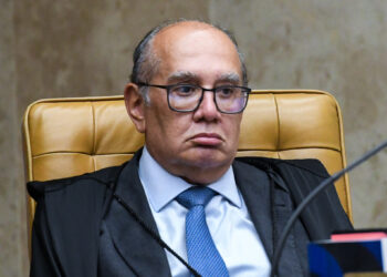 Na Itália, Gilmar acusa Bolsonaro de tramar plano de assassinato