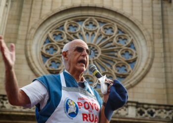 Júlio Lancellotti ataca bispo que rezou contra o comunismo