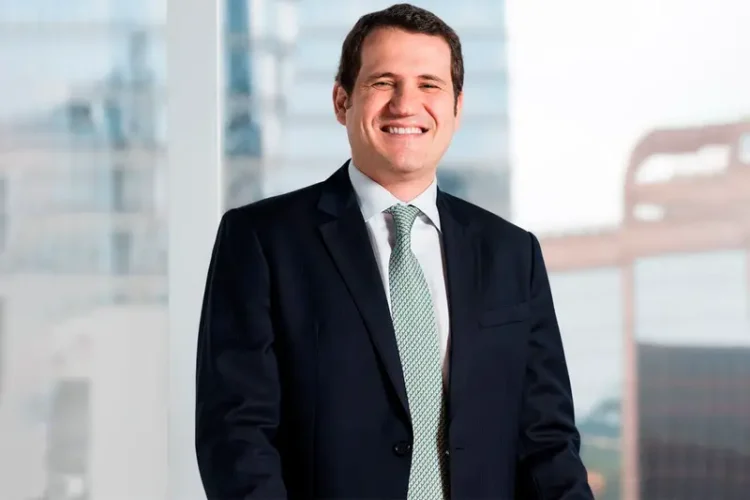 Filho de Lewandowski advoga para empresa ligada ao PCC, alvo da Polícia Federal, MPSP e Receita