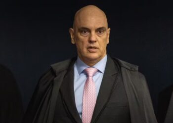 “Réus praticaram todas as infrações penais imputadas pela PGR”, diz Moraes