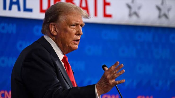 Trump ‘não tem medo de usar o poder econômico e militar’, diz Casa Branca ao responder sobre julgamento de Bolsonaro