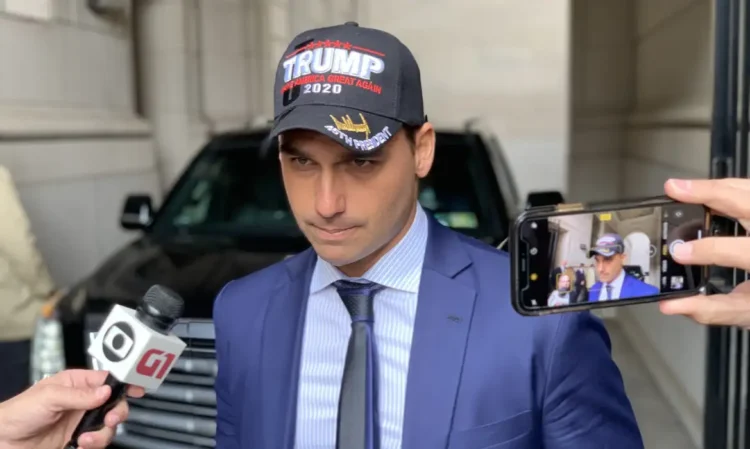 Eduardo diz que novas sanções reforçam compromisso de Trump com “liberdade”