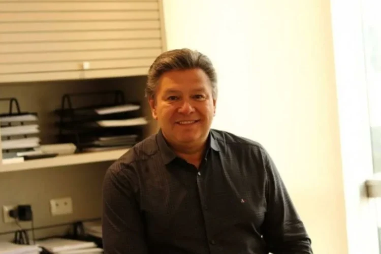 Ex-contador de Lulinha é alvo de operação contra postos ligados ao PCC