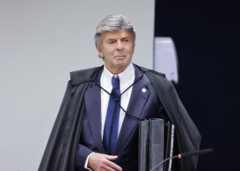 Fux decide manter número de deputados até 2030; plenário do STF ainda vai julgar