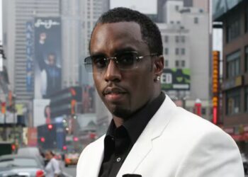 Sean ‘Diddy’ Combs é sentenciado a 4 anos de prisão após audiência com choro e apelo dos filhos