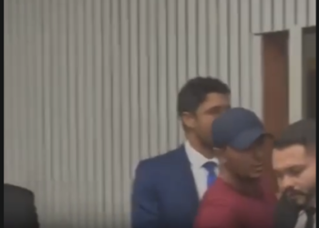 Briga entre vereadores interrompe sessão na Câmara Municipal de Sena Madureira