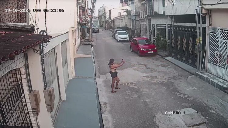 Mulher é flagrada filmando casas de alunas da PM em Belém