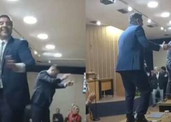 Memphis Depay, do Corinthians, alega que teve passaporte roubado e atrasa viagem à Holanda