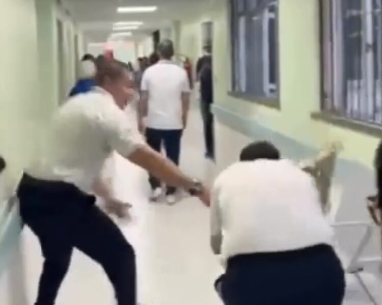 Guarda se desequilibra e quase derruba imagem de Nazaré em hospital