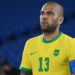 Daniel Alves reaparece como pastor em igreja na Espanha após período na prisão