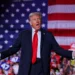Trump divulga fotos de integrantes da Antifa detidos em operação federal nos EUA
