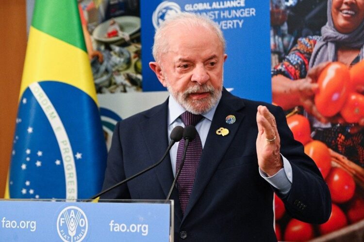 Lula diz que ainda não definiu nome para substituir Barroso no STF e afirma que quer alguém “gabaritado, não um amigo”