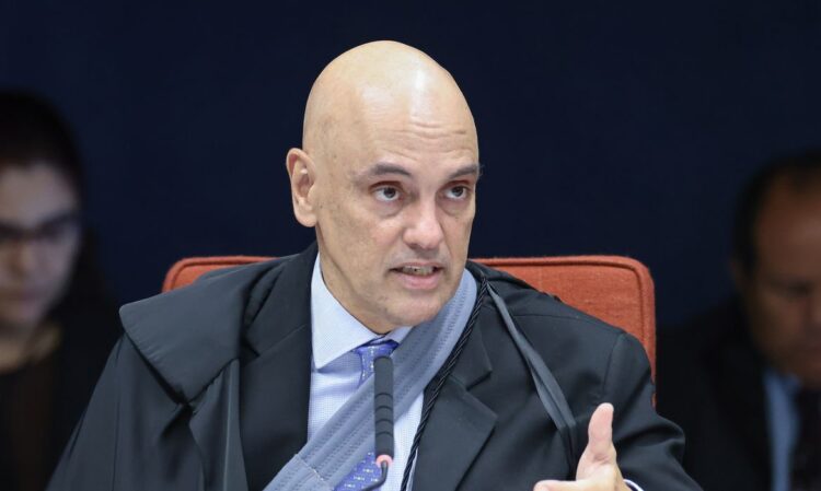 Alexandre de Moraes chama réus de “milicianos covardes” em julgamento do STF
