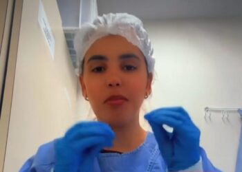 Jovem emociona ao desabafar sobre irmãos mortos no tráfico: “Eles não foram vítimas, fizeram suas escolhas”