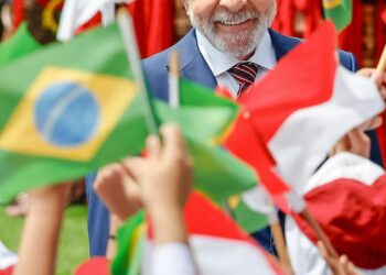 Durante viagem à Indonésia, Lula confirma que irá disputar quarto mandato presidencial em 2026