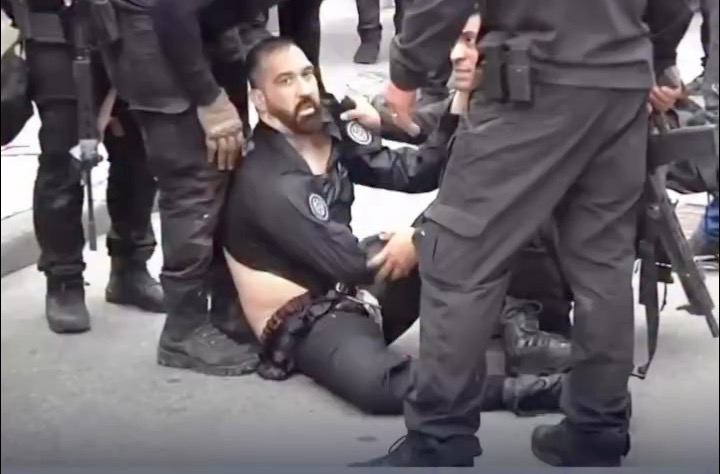 Vídeo mostra delegado baleado sendo socorrido por colegas; policial teve a perna amputad@