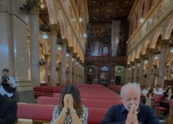 Presidente e Janja rezam na Basílica após incidente com avião