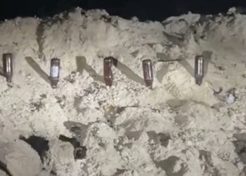 Vídeo mostra traficante dando treinamento de tiro para novos integrantes do Comando Vermelho