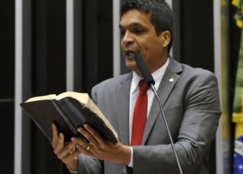 Cabo Daciolo anuncia pré-candidatura à presidência em 2026