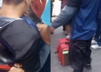 Entregador de aplicativo colide com traseira de ônibus e fica preso nas ferragens