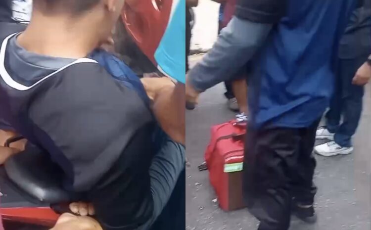 Entregador de aplicativo colide com traseira de ônibus e fica preso nas ferragens