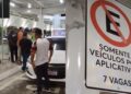 Conflit0 entre taxistas e motorista de aplicativo gera tumulto no Aeroporto de Belém