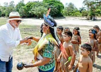 Lula se hospeda em barco “Lana III” com capacidade de Hotel para a COP 30