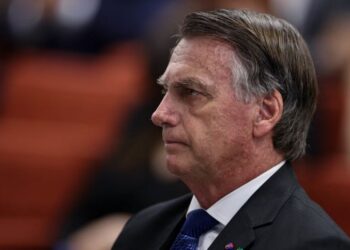 Governo do DF solicita avaliação médica de Bolsonaro antes de eventual cumprimento de pena na Papuda