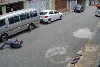 PM m4ta suspeito de roub0 com 15 tir0s após perseguição em SP