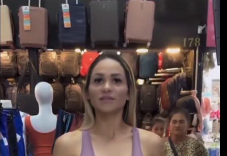 Mulher recusa proposta de cigana para leitura de mão e diz: “Só Jesus sabe da minha vida”