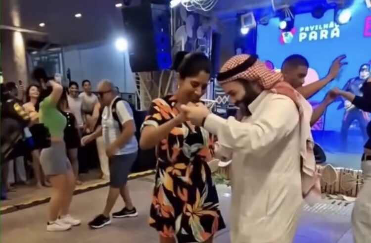 Gringo árabe chama atenção ao dançar Vingadores do Brega na COP30